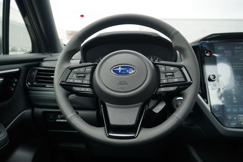 2025 Subaru Forester Touring photo 12