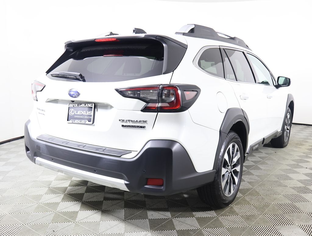 2024 Subaru Outback Touring XT photo 4
