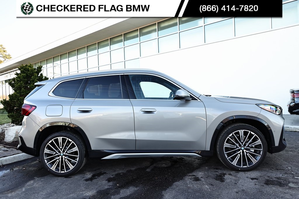 2025 Bmw X1 XDrive28i photo 3