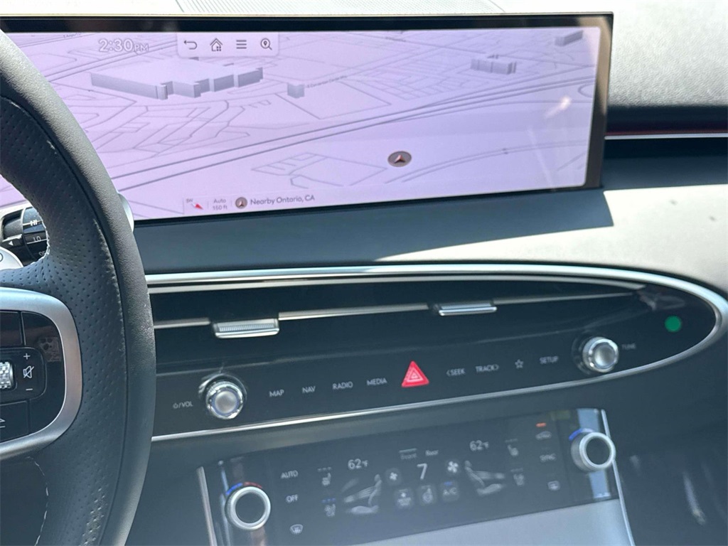 2026 Genesis Electrified GV70 Advanced photo 8