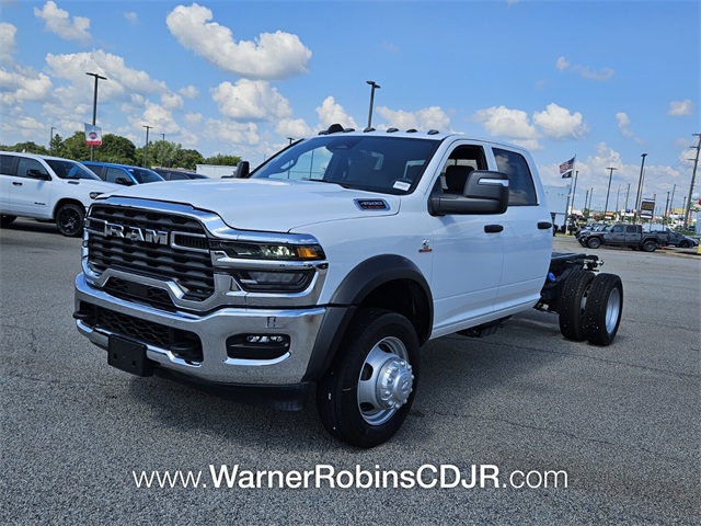 2025 Ram 4500 Tradesman photo 3