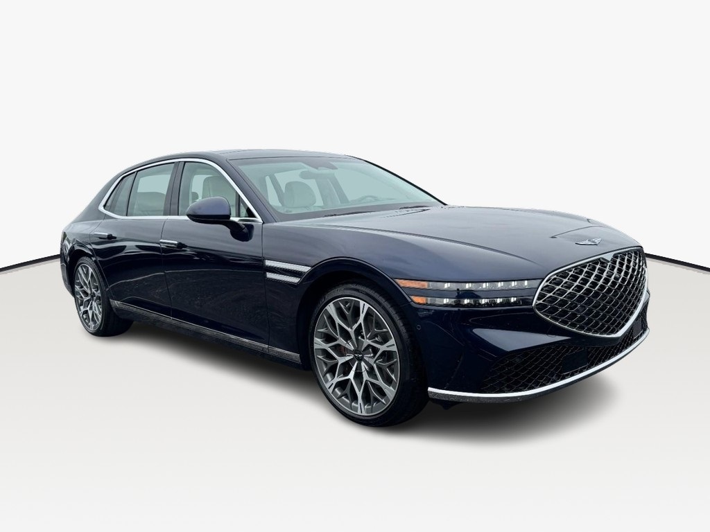 2026 GENESIS G90 Base's photo