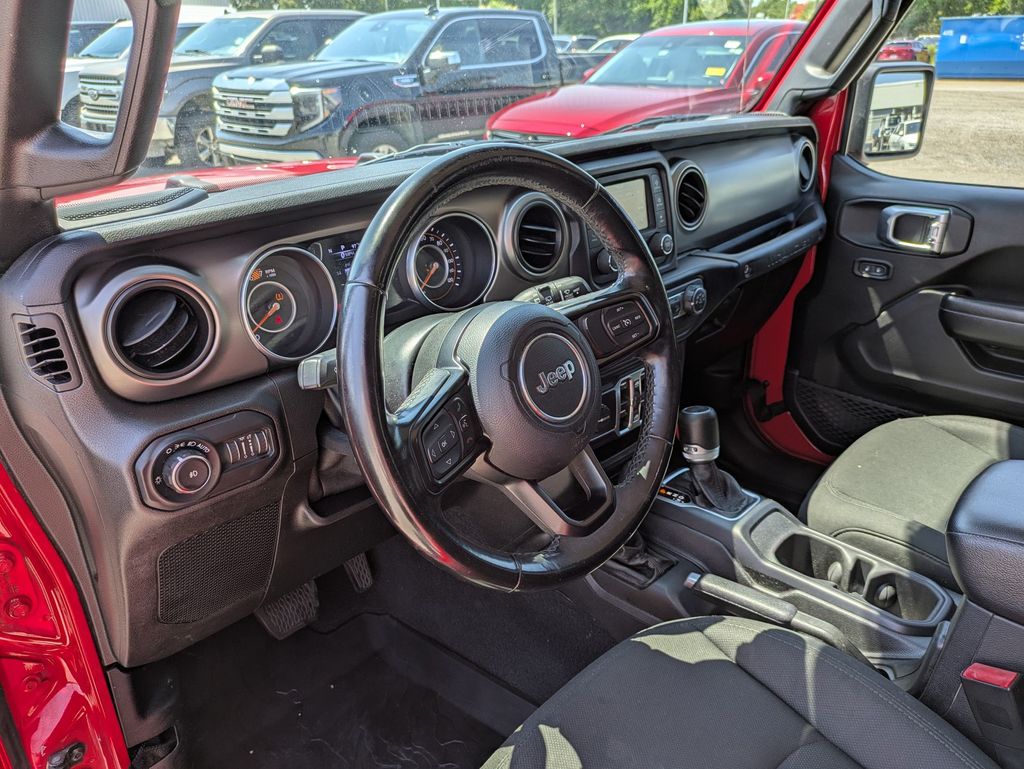 2020 Jeep Wrangler Unlimited Willys photo 11