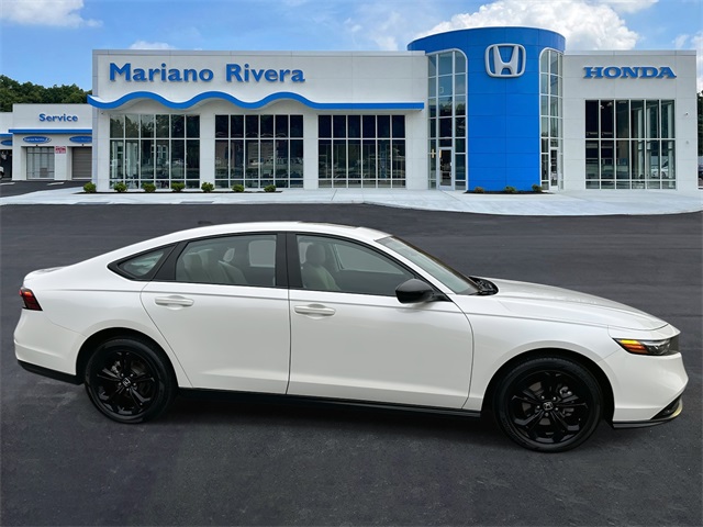 2025 Honda Accord 1.5T SE photo 2