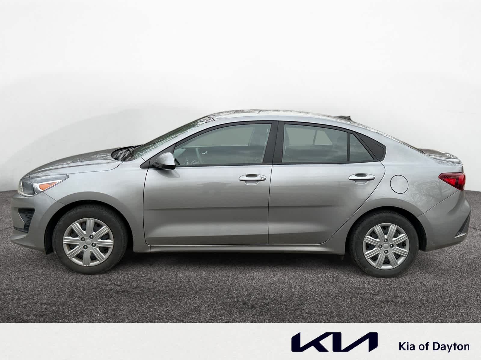 2022 Kia Rio S photo 2