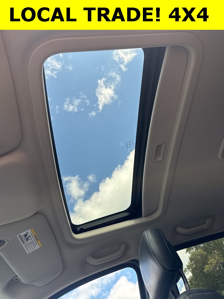 2015 Jeep Compass Latitude photo 28