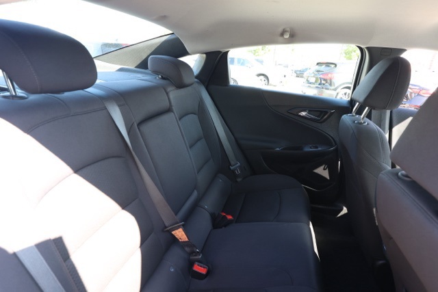 2023 Chevrolet Malibu 1LT photo 14