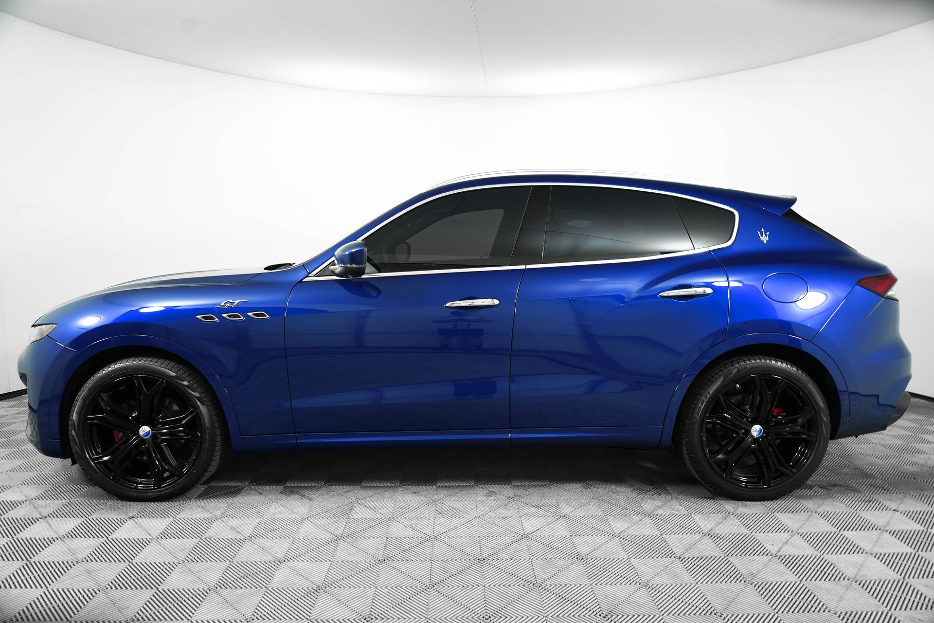 2022 Maserati Levante GT photo 4
