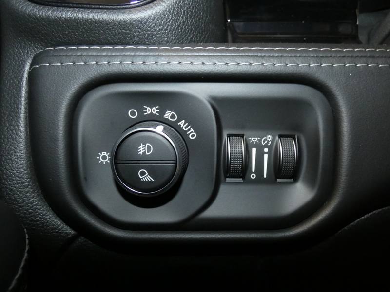 2026 Ram 3500 Limited photo 17