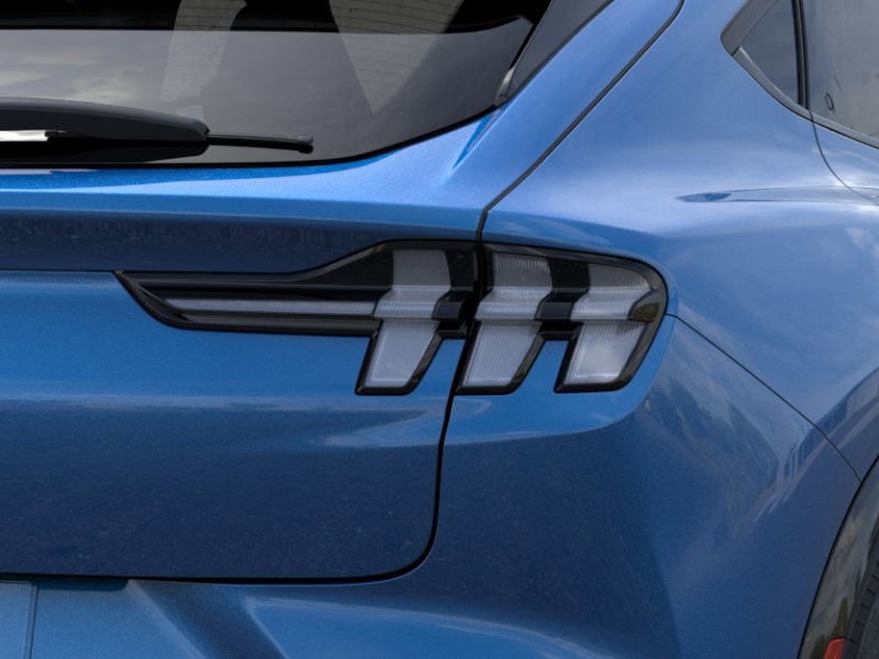 2025 Ford Mustang Mach-E Premium photo 21