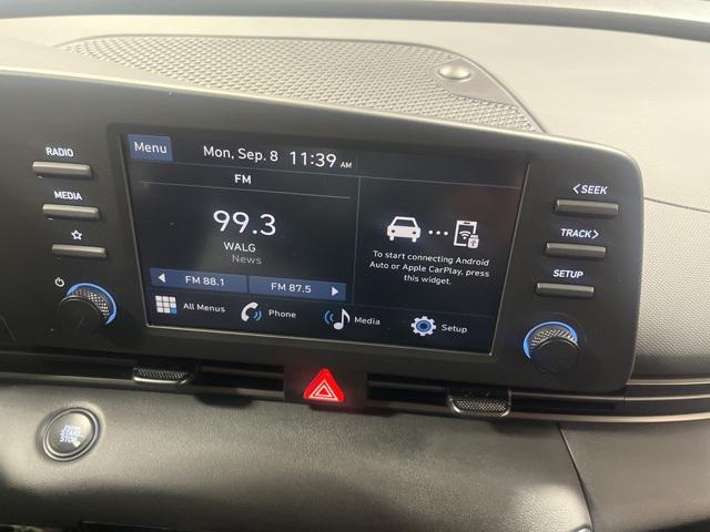 2025 Hyundai Elantra SEL Sport photo 14
