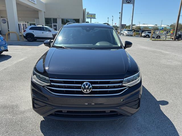 2024 Volkswagen Tiguan S photo 2