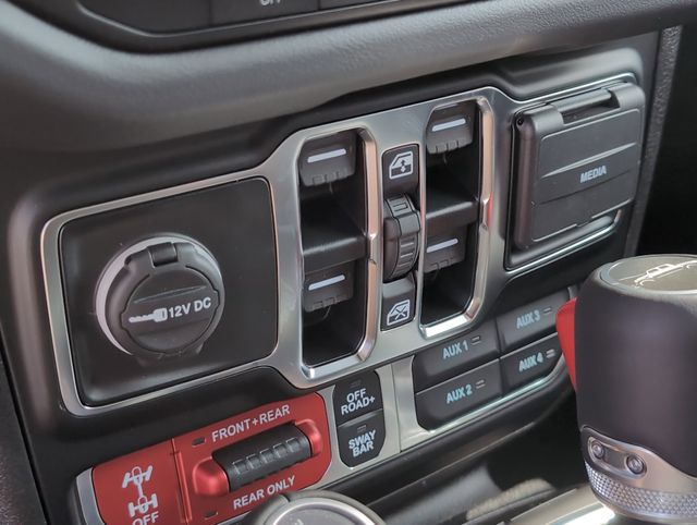2025 Jeep Gladiator Rubicon photo 16