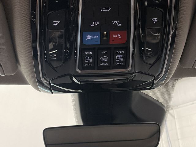 2023 Jeep Grand Wagoneer L Base photo 25