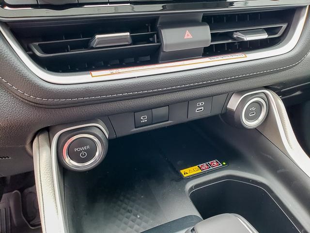 2026 Toyota Grand Highlander Limited photo 13