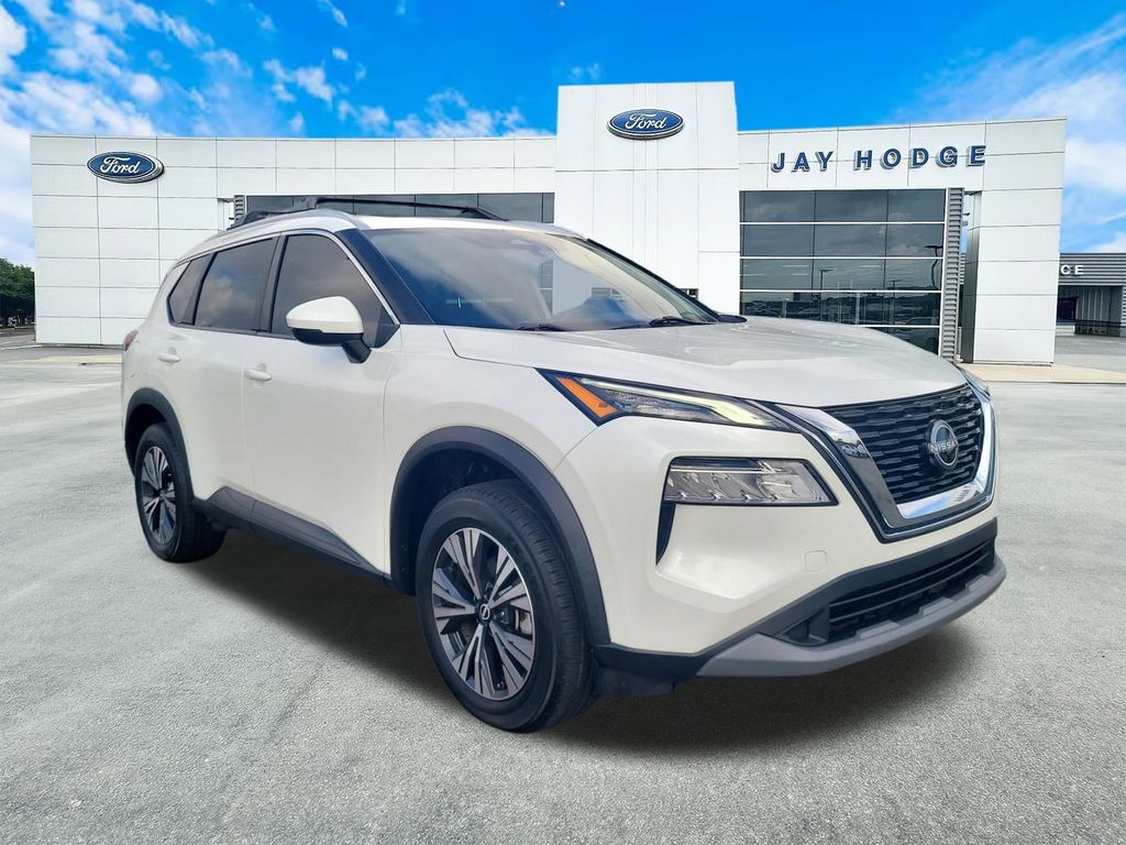 2022 Nissan Rogue SV