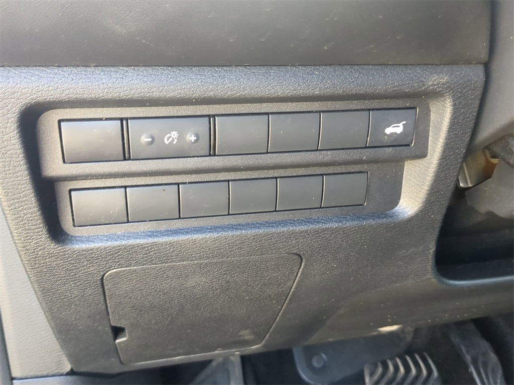 2022 Mitsubishi Outlander SE photo 26