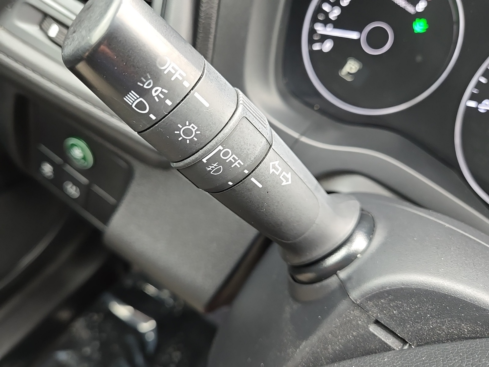 2019 Honda HR-V Sport photo 34