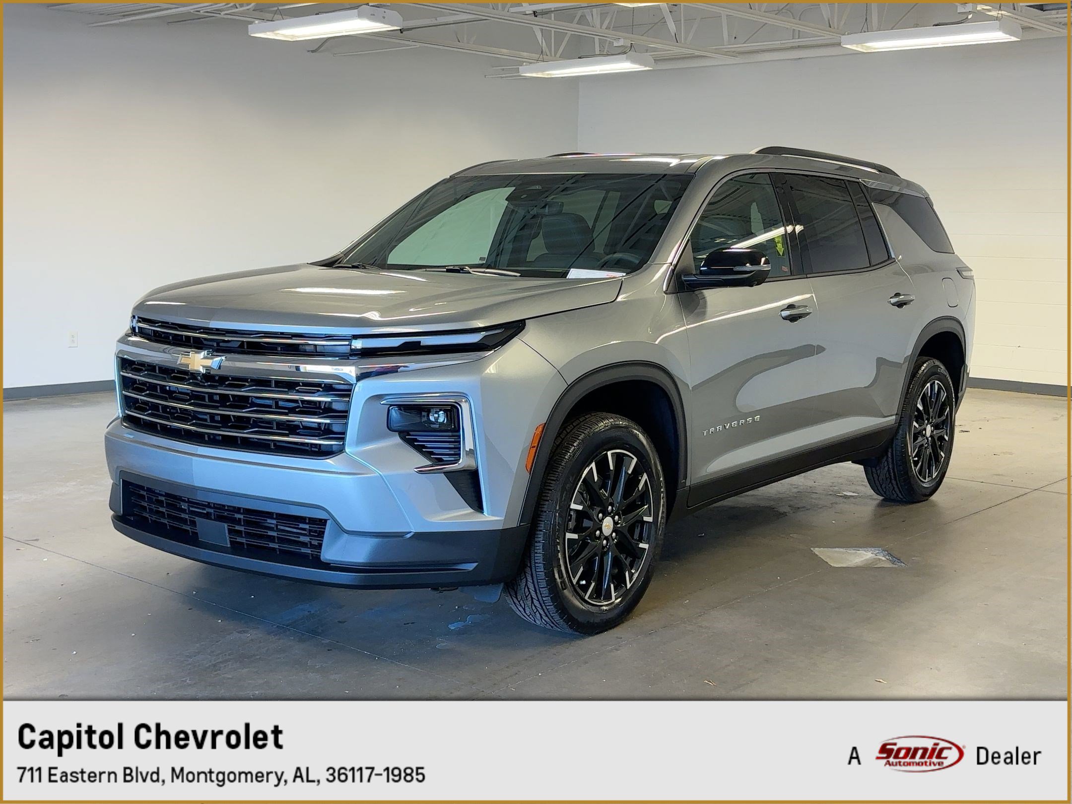 2026 Chevrolet Traverse LT's photo