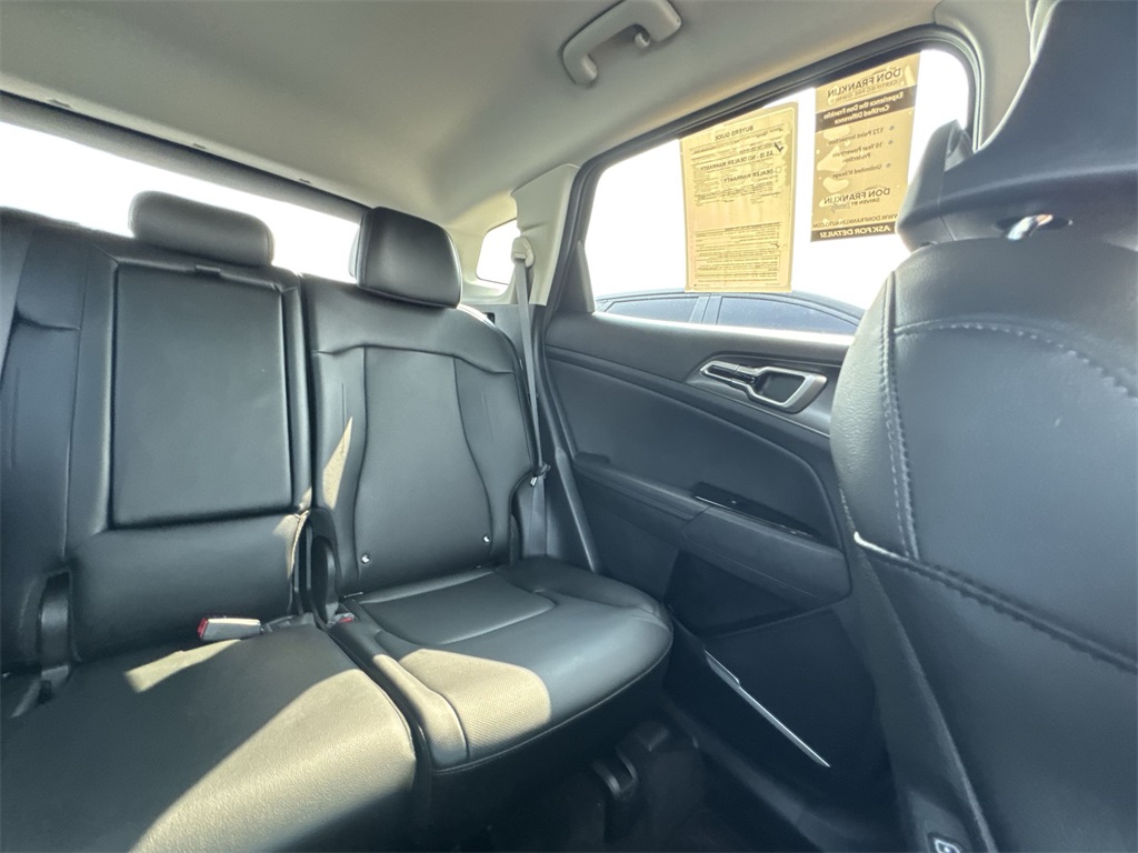 2024 Kia Sportage EX photo 14