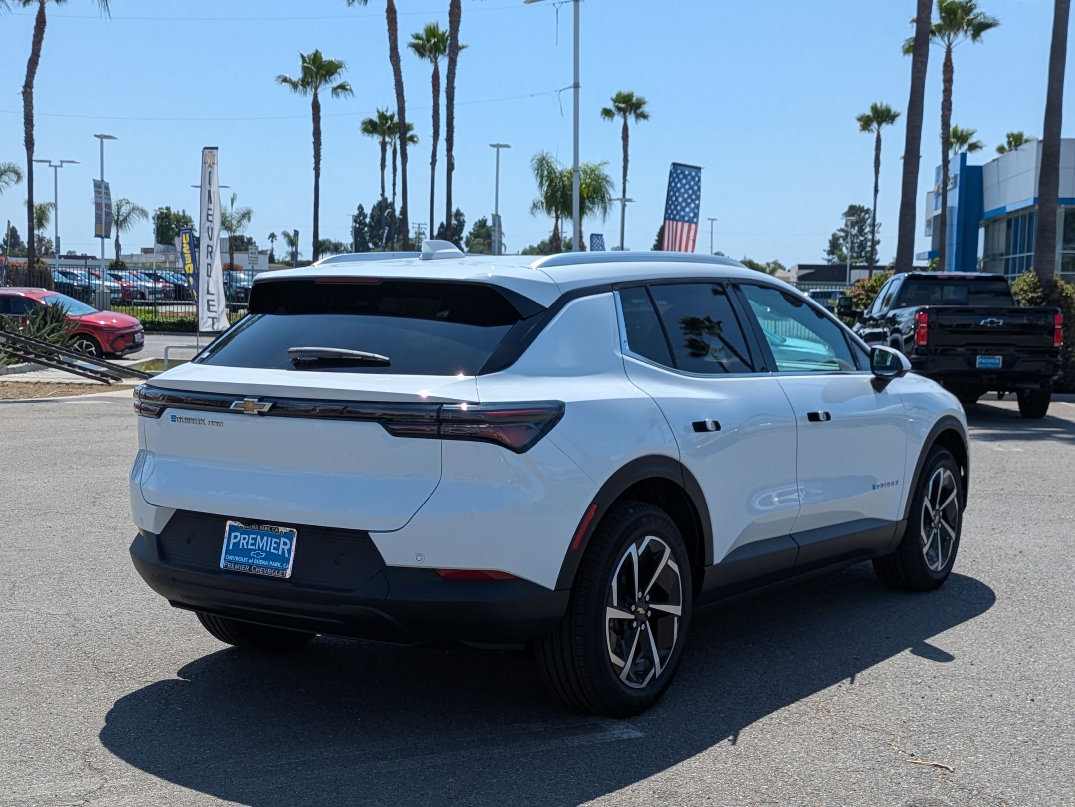 2026 Chevrolet Equinox EV 1LT photo 5