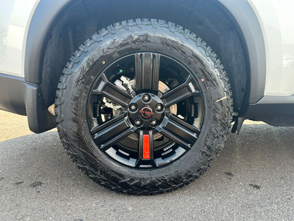 2026 Nissan Rogue SV photo 10