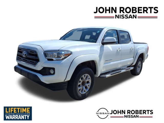 2016 Toyota Tacoma SR5 photo 9