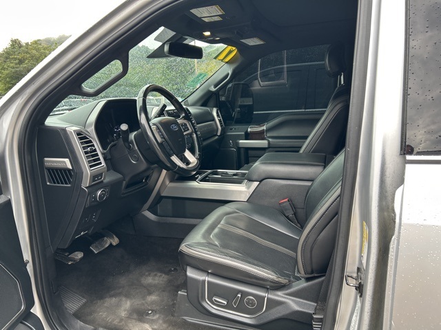 2017 Ford F-250 photo 5