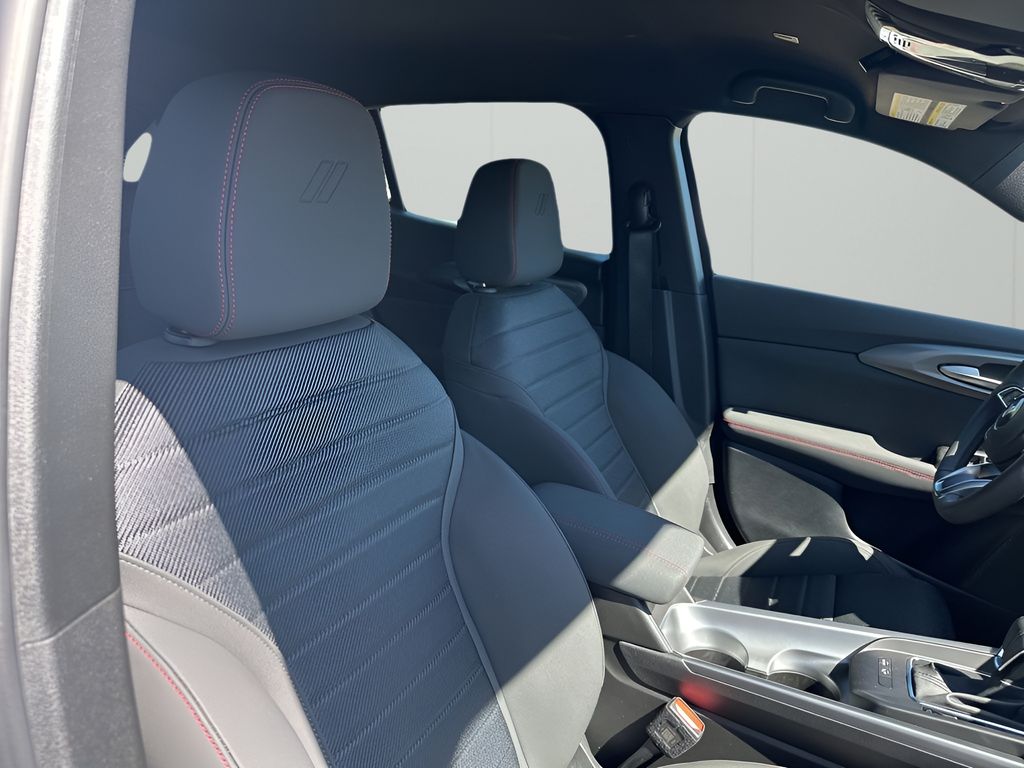 2025 Dodge Hornet GT photo 12