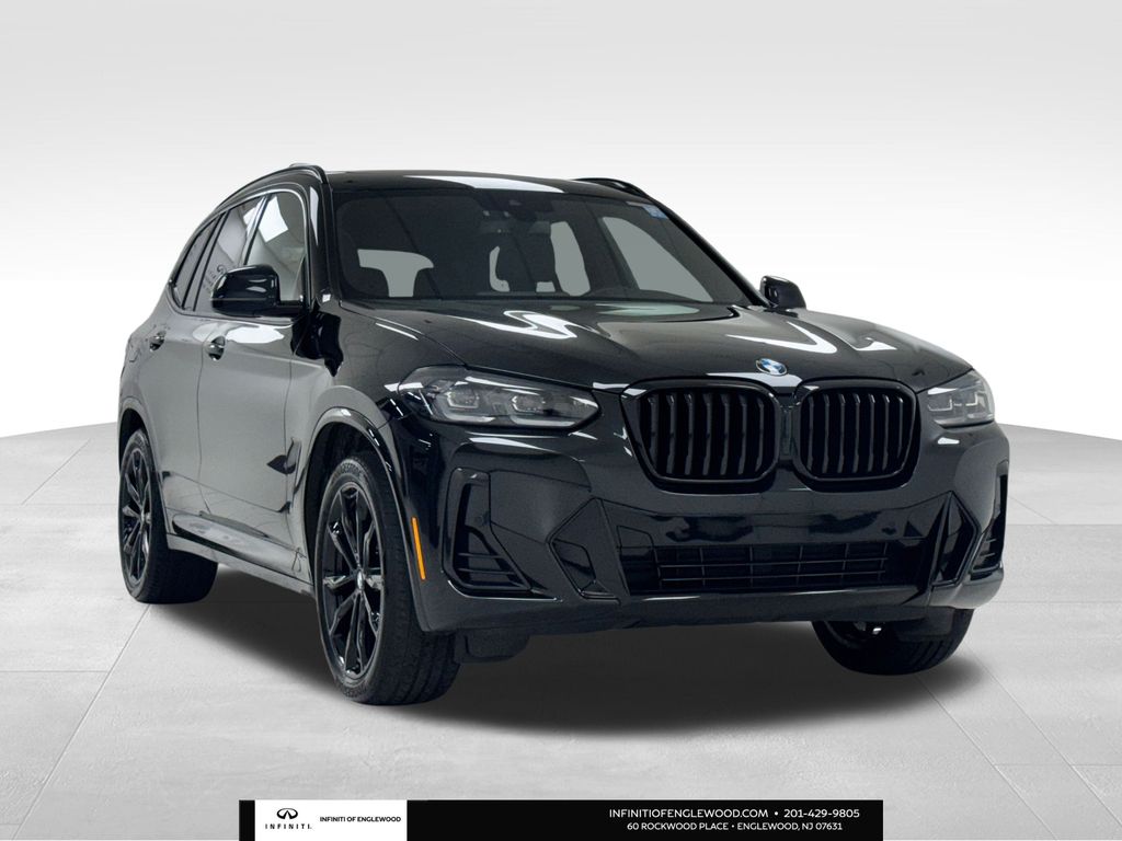 2024 BMW X3 30i's photo