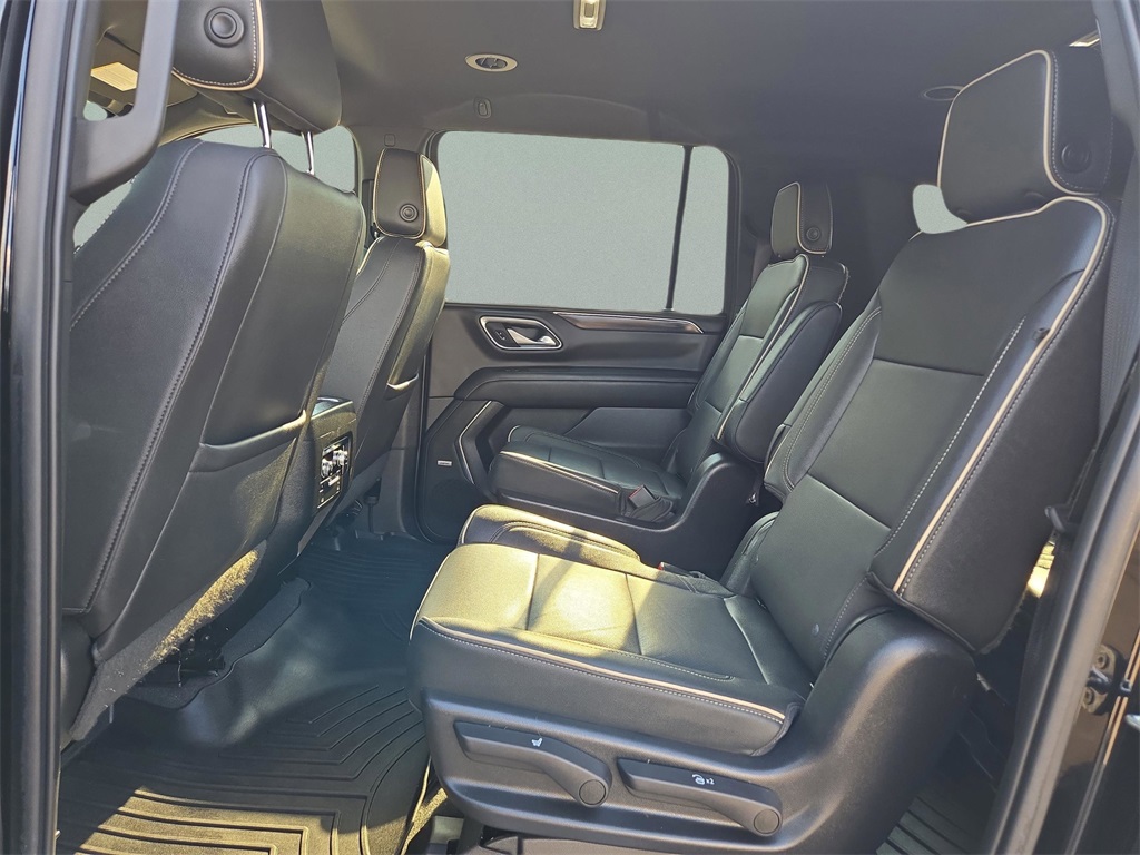 2022 Gmc Yukon XL SLT photo 15