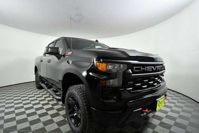 2026 Chevrolet Silverado 1500 Custom Trail Boss photo 2