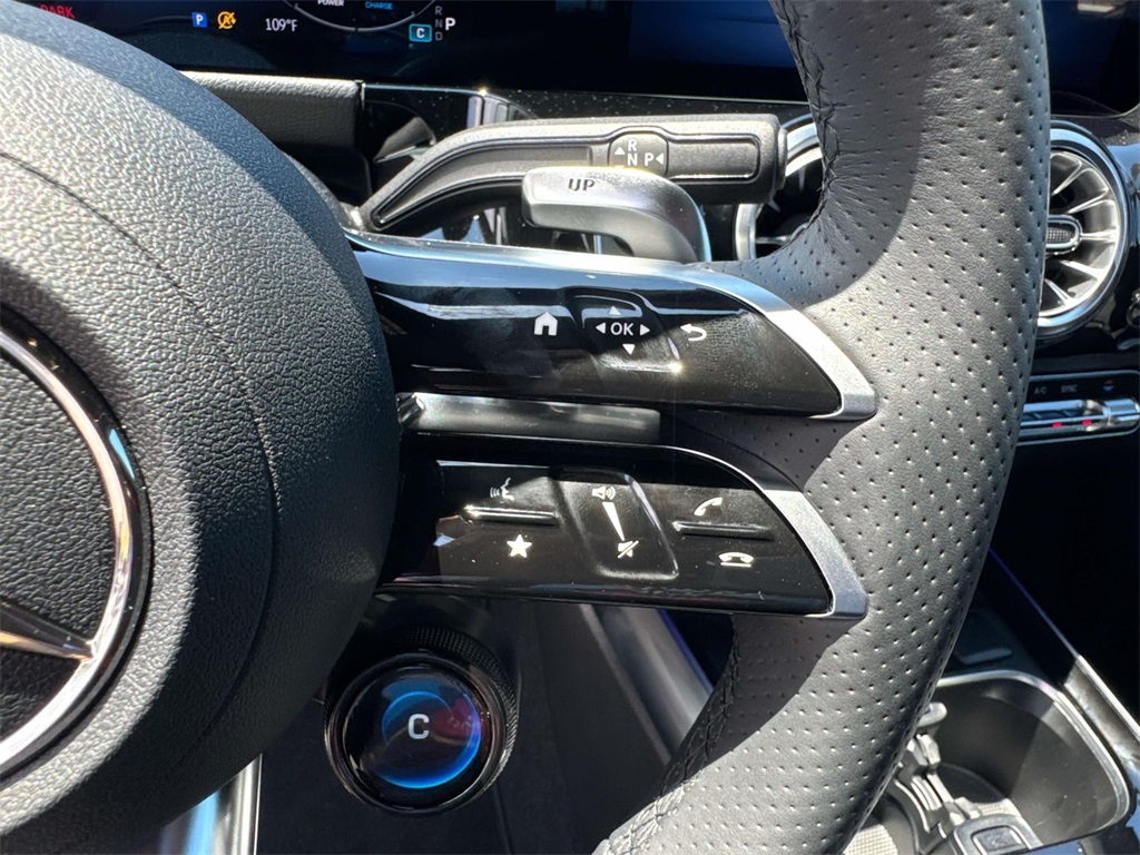 2025 Mercedes Benz GLA AMG 35 4MATIC photo 24