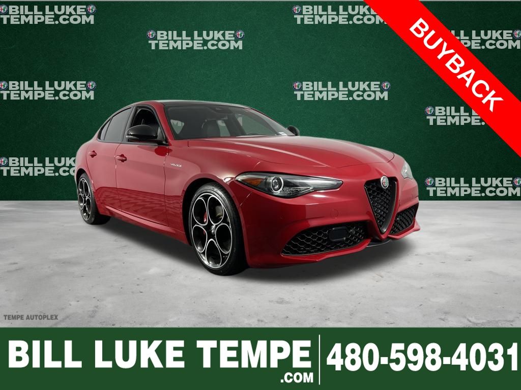 2022 Alfa Romeo Giulia Ti Veloce's photo