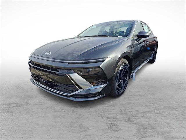 2026 Hyundai Sonata SEL Sport photo 3