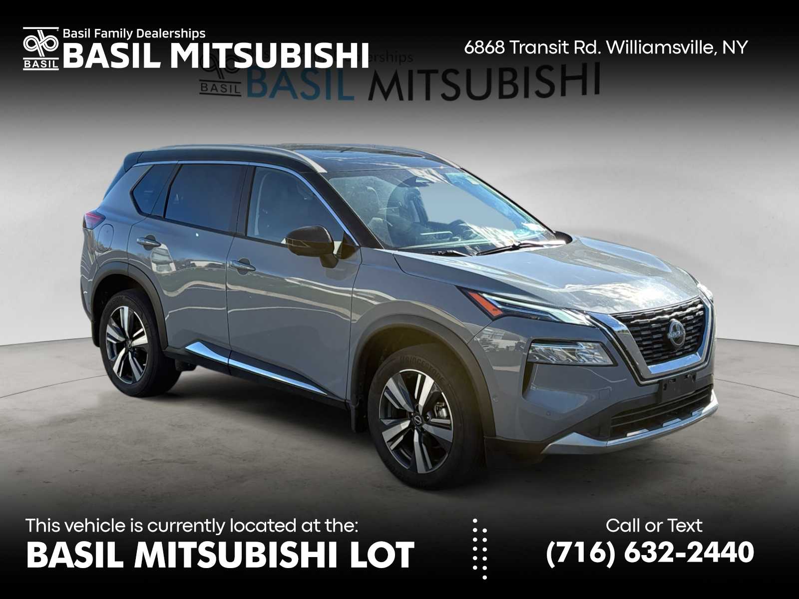 2023 Nissan Rogue Platinum's photo