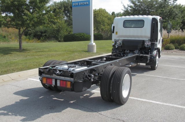 2025 Chevrolet Silverado 4500HD photo 3