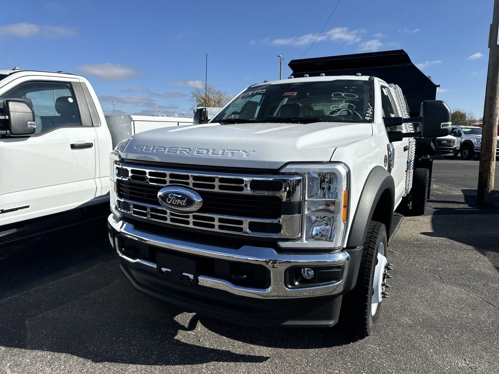 2024 Ford F-450 XL photo 2