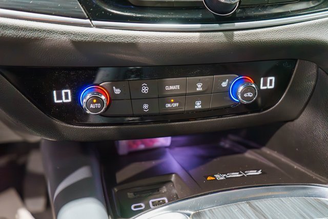 2024 Buick Enclave Essence photo 24