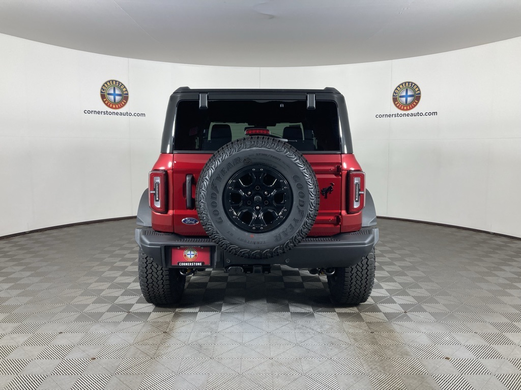 2025 Ford Bronco Badlands photo 16