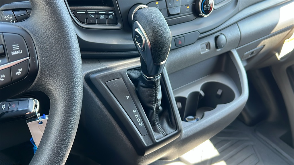 2025 Ford Transit photo 13
