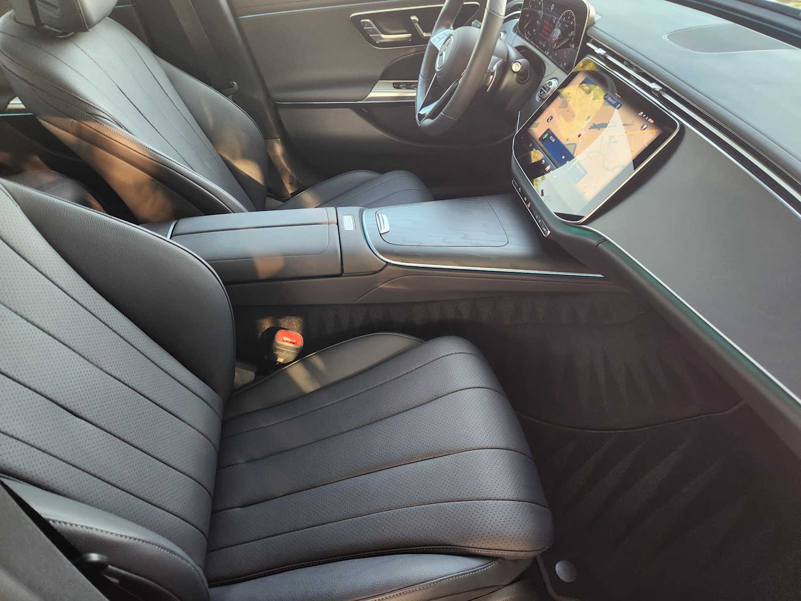 2025 Mercedes Benz E 350 photo 11