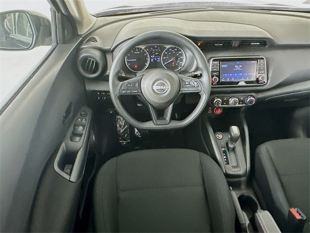 2025 Nissan Kicks Play S photo 21
