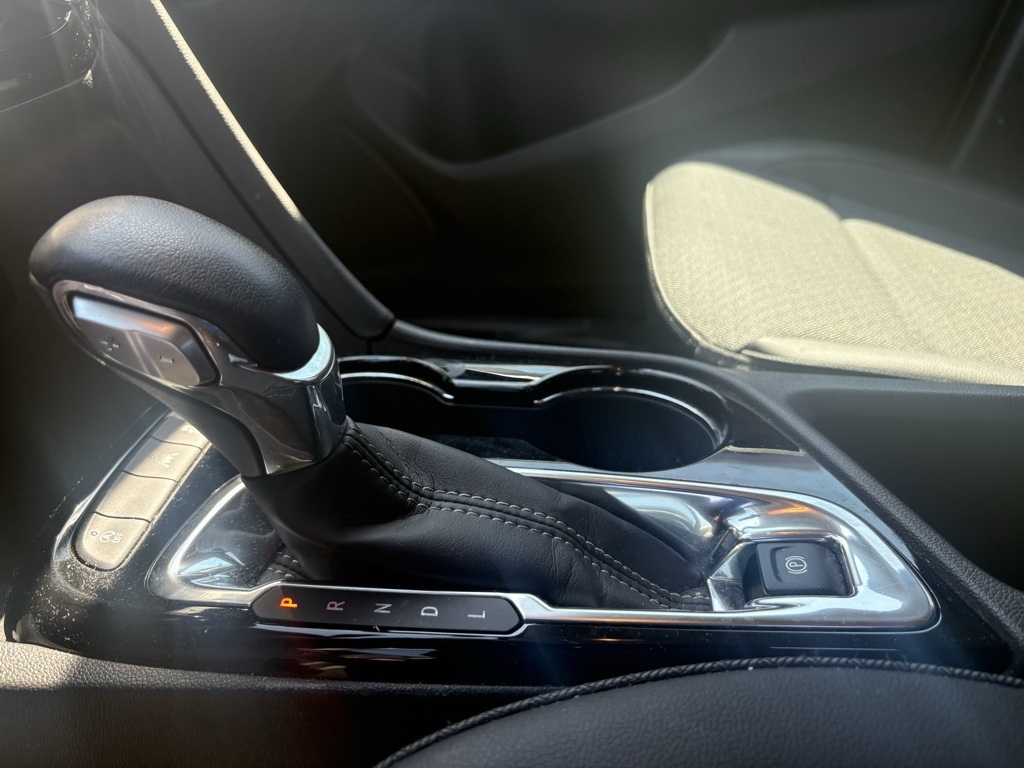 2022 Buick Encore GX Preferred photo 17