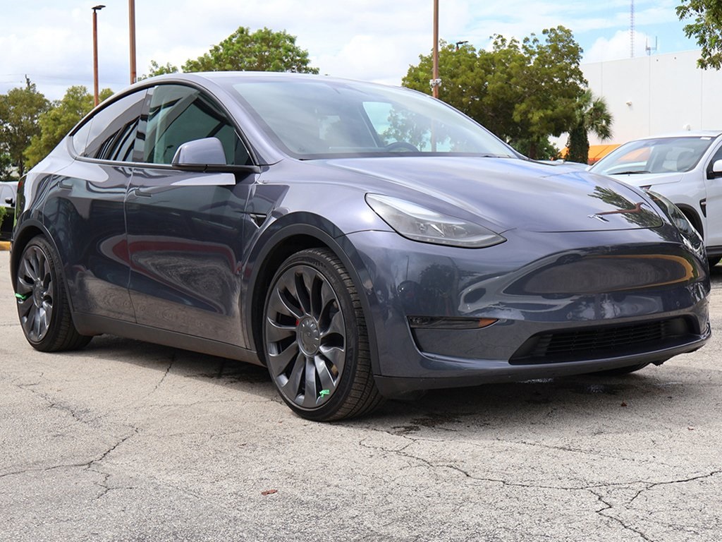2022 Tesla Model Y Performance photo 2