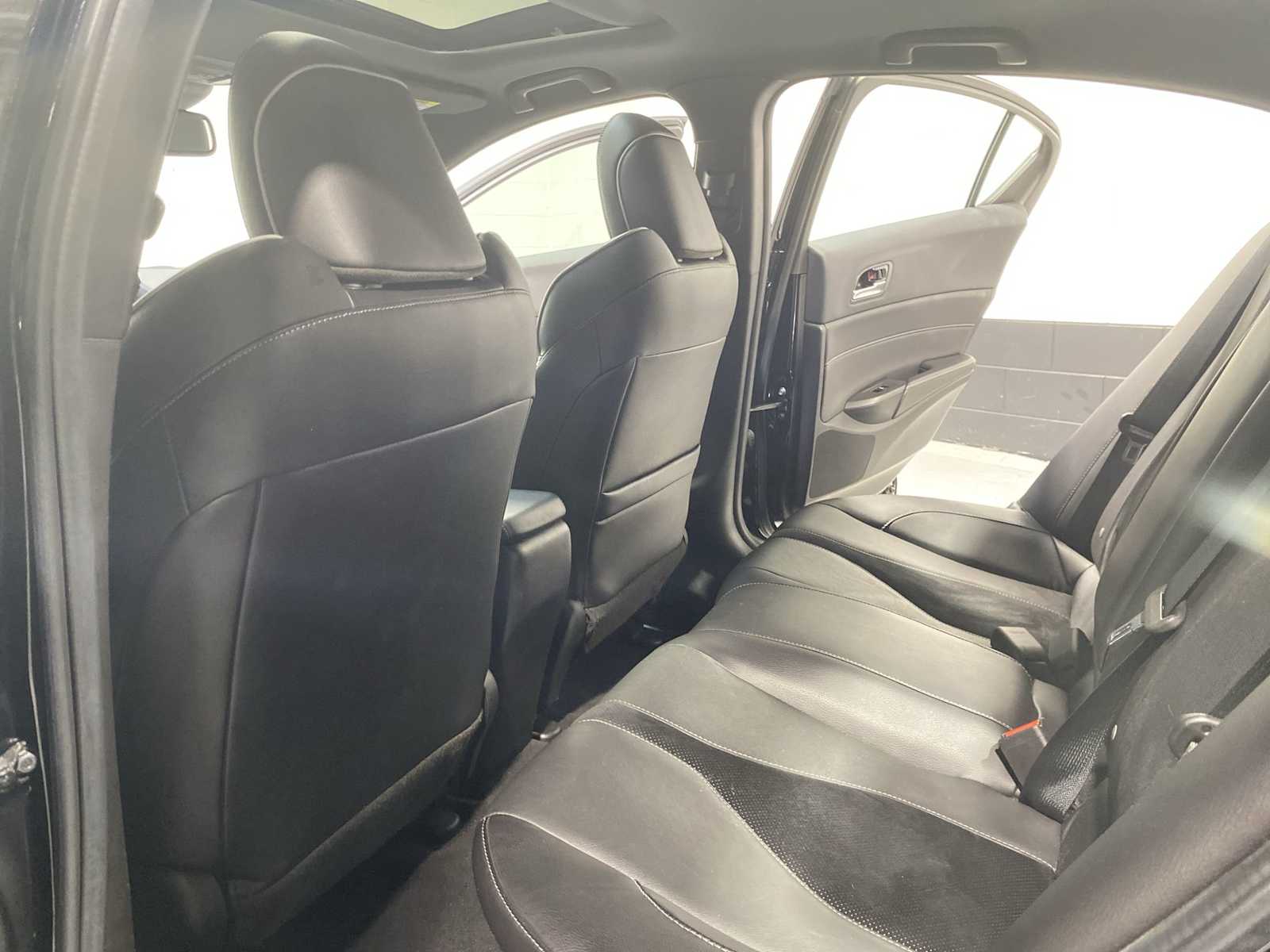 2022 Acura ILX Premium photo 12
