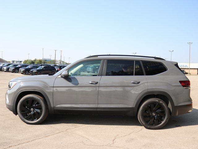 2026 Volkswagen Atlas SE Technology photo 26