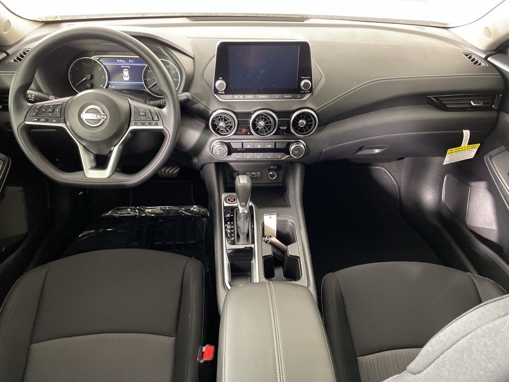 2025 Nissan Sentra SV photo 32