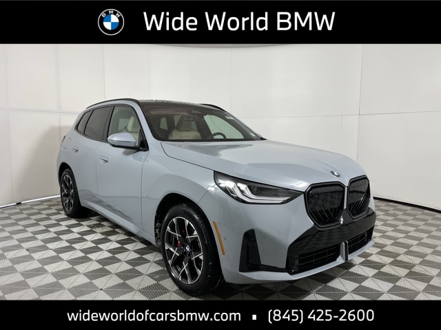 2026 BMW X3 30's photo