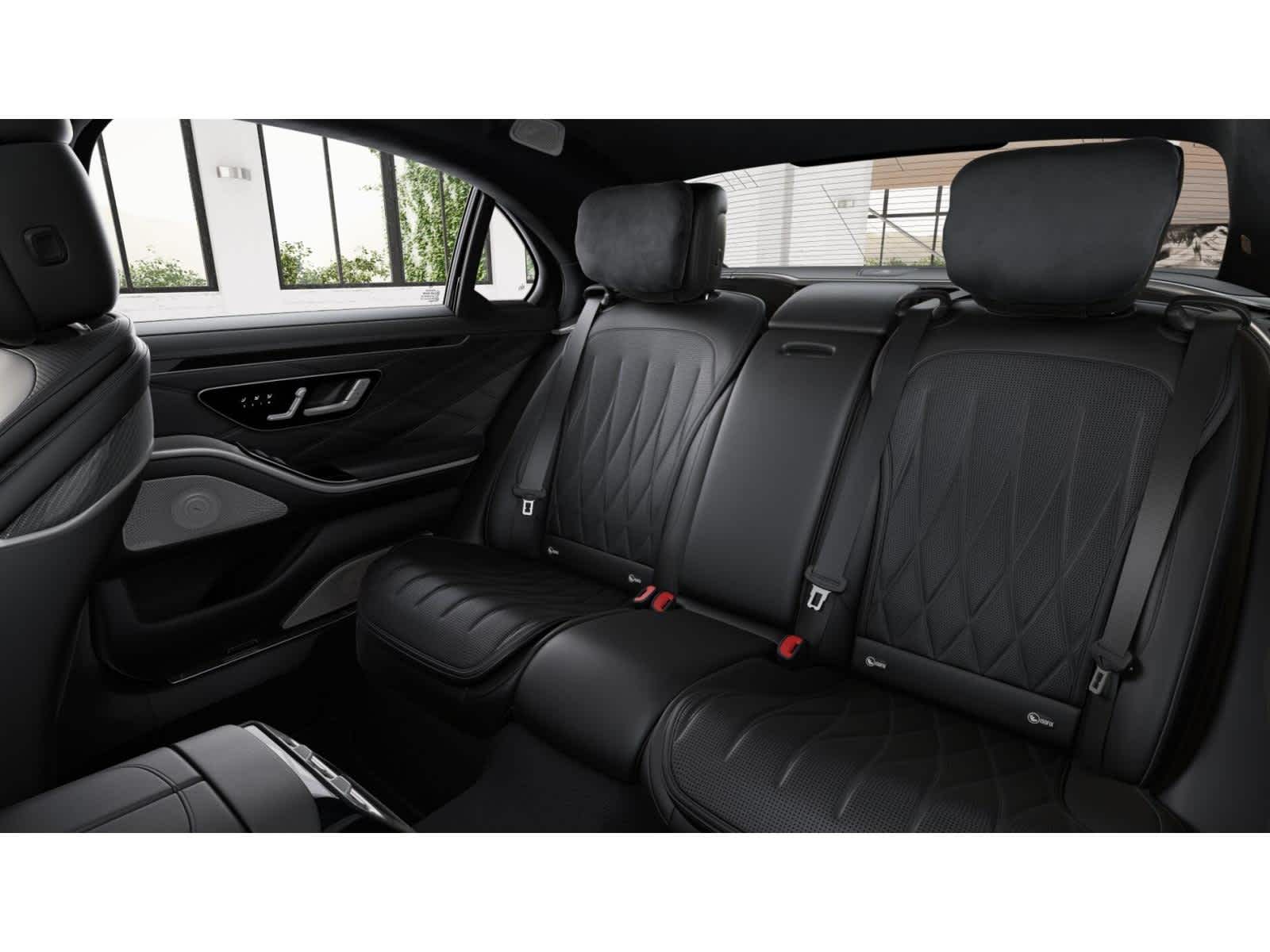 2026 Mercedes Benz S AMG 63 4MATIC photo 4